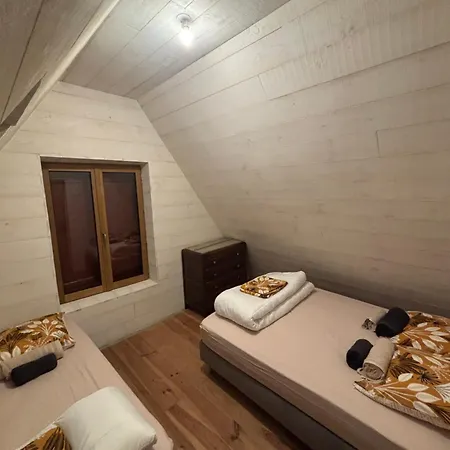 Chalet Grange Aménagé *
